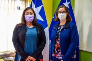 Vicecónsul de Canadá en Chile visitó delegación de la Provincia Antártica