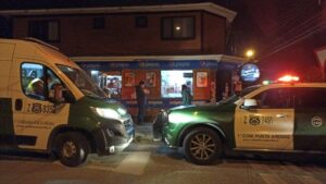 Detienen a sujeto que robó dinero y especies de local comercial