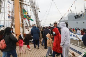 Familias de Punta Arenas disfrutaron del último día de Velas Latinoamérica 2022
