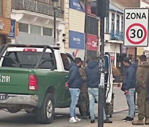 Carabineros controló a extranjeros con denuncia por Ley de Migraciones