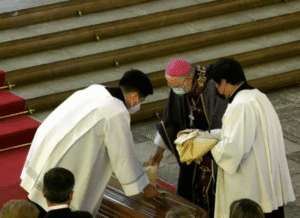 Ayer se realizó emotivo funeral del obispo Héctor Vargas