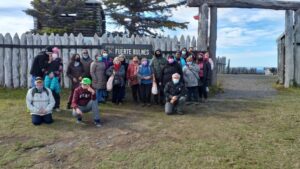 Vecinos del Barrio Eusebio Lillo-Cumbres Patagónicas visitaron el Fuerte Bulnes