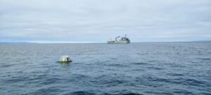 SHOA instaló boya de oleaje Triaxys en el Estrecho de Magallanes
