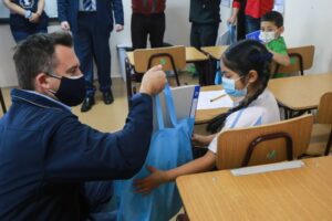 Cormupa inició entrega de 12 mil kit escolares
