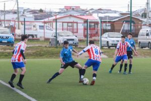 Río de la Mano y Estrella del Sur ganaron en el inicio de la liguilla en el Barrio Sur