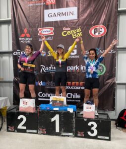 Ariela Mansilla conquistó un 3° lugar en el “Gran Fondo Lago Llanquihue 2022”