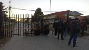 “Jauría Feminista” se toma UMAG y apunta a alumnos, docentes y funcionarios
