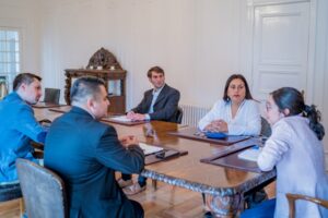 Delegada presidencial regional presentó a cuatro de los cinco seremis recién nombrados