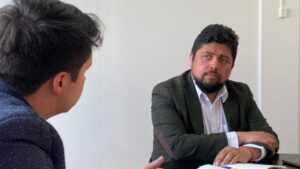 “Hemos estado en contacto con centro de padres, apoderados, familias y equipos de Convivencia Escolar y les hemos entregado orientaciones y