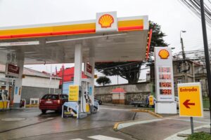 Lamento magallánico: valor del petróleo ya superó los mil pesos en Punta Arenas