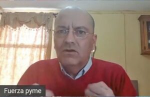 “Ella vino a atacar al que trabaja, cuida y protege a la pyme magallánica, me atacó por la espalda”