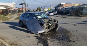 Daños dejó colisión registrada en conflictivo cruce