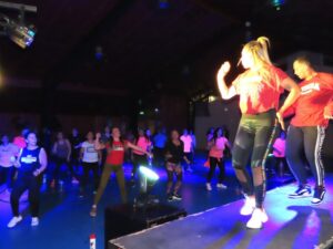 Exitosa y energética primera jornada de Zumba Master Class en Porvenir