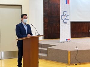 Ricardo Moya asume como nuevo director del Hospital Augusto Essmann Burgos