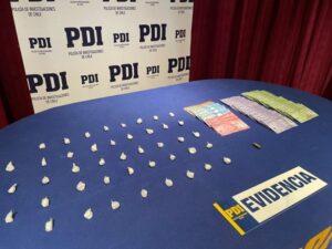 Encarcelan a hombre que fue descubierto con cocaína y municiones en Puerto Natales