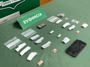 Detienen a joven que vendía marihuana y cocaína en Zona Franca