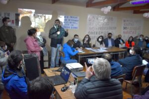 Delegada presidencial regional se reunió con vecinos de Pampa Redonda por problemáticas del sector