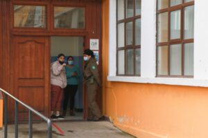 Realizan graves amenazas a la comunidad educativa de la Escuela Arturo Prat