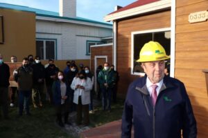 Conaf rindió homenaje a funcionario más antiguo de la institución