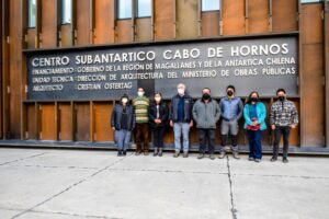 Centro Subantártico Cabo de Hornos y comunidad local buscan fortalecer vínculos hacia el futuro