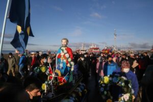 Más de 300 personas celebraron la tradicional procesión en honor a San Pedro