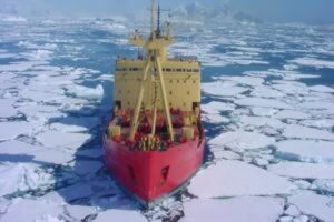 A fines de 2024 debería estar operando embarcación que reemplazará al rompehielos “Almirante Óscar Viel”