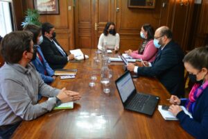 Municipio de Torres del Paine solicita participar en decisiones sobre Villa Río Serrano