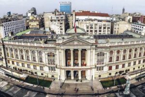 Corte Suprema rechazó recurso que buscaba impedir que familias accedan a antecedentes de tragedia del Hércules