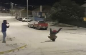 Joven narra impactante caída en trineo: “Esta vez tuve demasiada suerte”