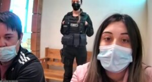 Imputan nuevo delito a investigado por microtráfico y amenazar a policía con pistola