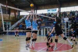 Hoy continúa la primera versión del Torneo Internacional de Vóleibol “Copa UMAG”