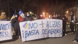 Dirigentes vecinales defienden el derecho a protestar por alzas en el costo de la vida