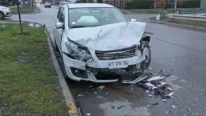 Padre e hija que resultaron con fracturas tras violento choque se querellan contra chofer