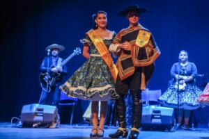Centro Cultural de Punta Arenas albergó cerca de 200 personas en el Día del Cuequero
