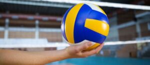Con tres partidos de semifinal se juega la Liga Regional de Vóleibol de Mayores