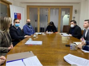 Coordinan acciones en torno al Plan de Emergencia Habitacional en Magallanes