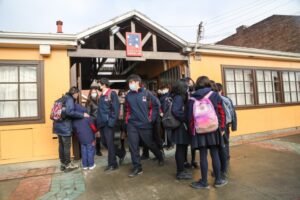 Colegio Cruz del Sur es el primer establecimiento educacional en retornar a las aulas en Magallanes