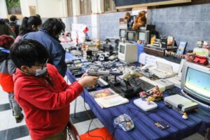 45 expositores dieron vida a primera jornada de muestra de coleccionistas de Magallanes