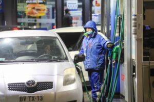 Unánime molestia de magallánicos por continuas alzas en precios de combustibles