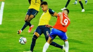 La selección peruana se une a Chile contra Ecuador y también apelan ante la FIFA por el caso de Byron Castillo