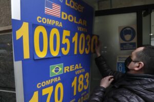 Dólar e inflación: ¿Cómo afecta esta realidad a los extranjeros que viven en Magallanes?