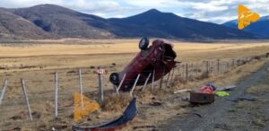 Conductor ebrio volcó su vehículo en Última Esperanza