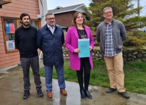 Convenio permitirá avanzar en la formación de restauradores ecológicos