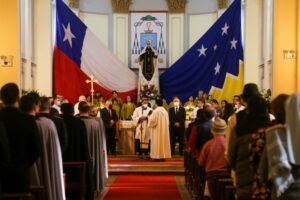 En su primer Te Deum: autoridades regionales marcan llamado al diálogo “por una mejor sociedad”