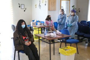 Colegios considerarán brotes si hay 3 o 7 casos confirmados en un lapso de siete días
