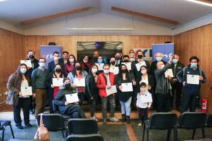 25 personas aprobaron curso de carpintería
