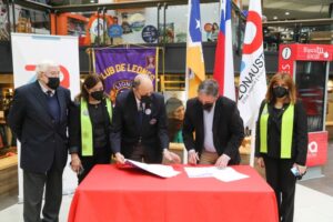 Club de Leones y concesionaria de Zona Franca firmaron convenio
