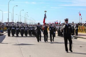Impecable parada militar rindieron en Costanera de Punta Arenas