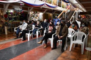 Presentan catálogo digital del Centro Artesanal