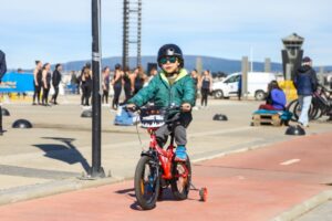 Magallánicos disfrutaron del Sol en “La Costanera es tuya”